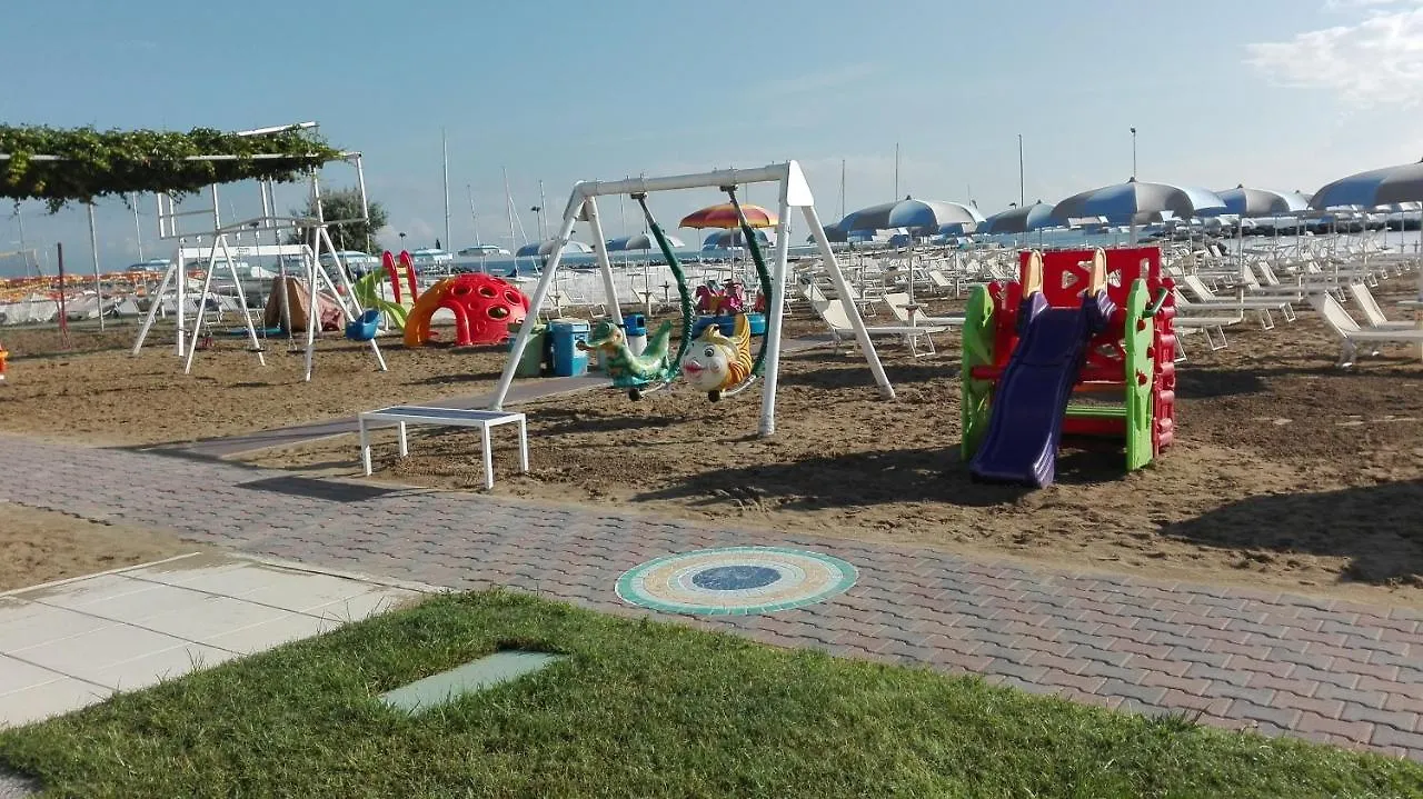 Hotel Mirabel Rimini 3*,