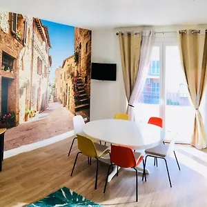 https://residenza-elena.riccione-hotels.org